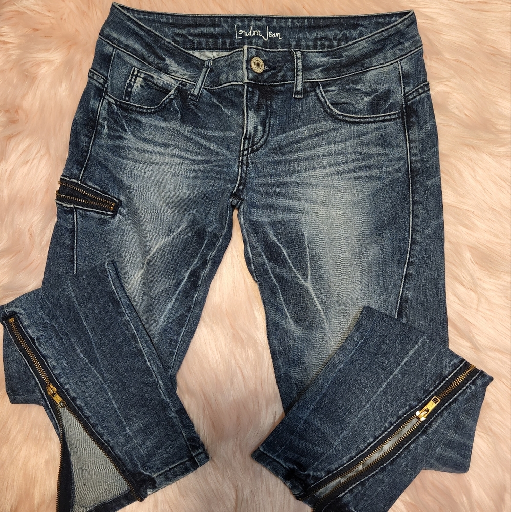 London Jeans by Victoria's Secret 👖